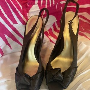 Slingback 4” Heels Black Size 9 ***NEW***